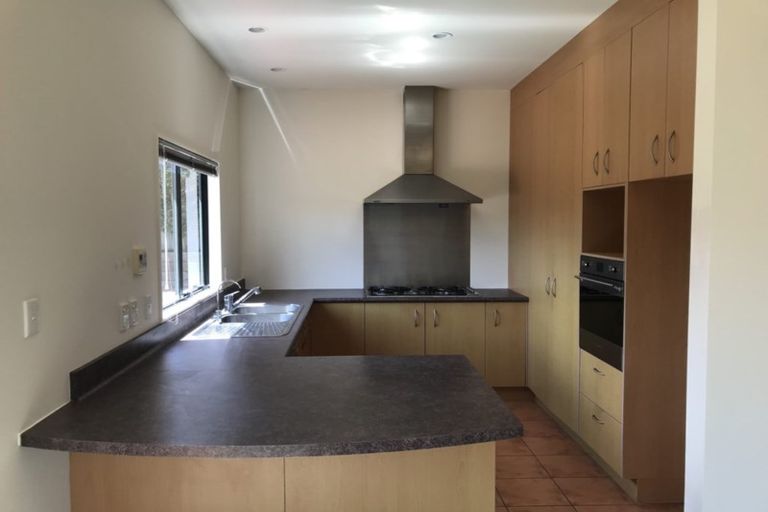 Photo of property in 22 Jordan Street, Island Bay, Wellington, 6023