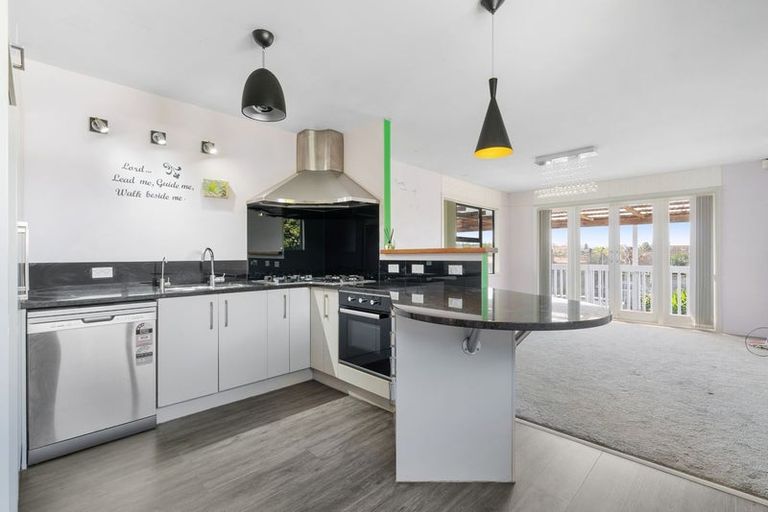 Photo of property in 9 Thompson Terrace, Manurewa, Auckland, 2102