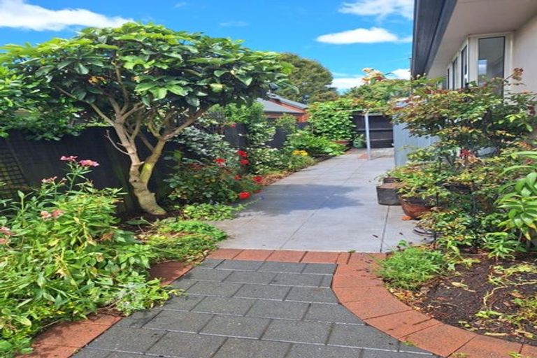 Photo of property in 38m English Street, Sockburn, Christchurch, 8042