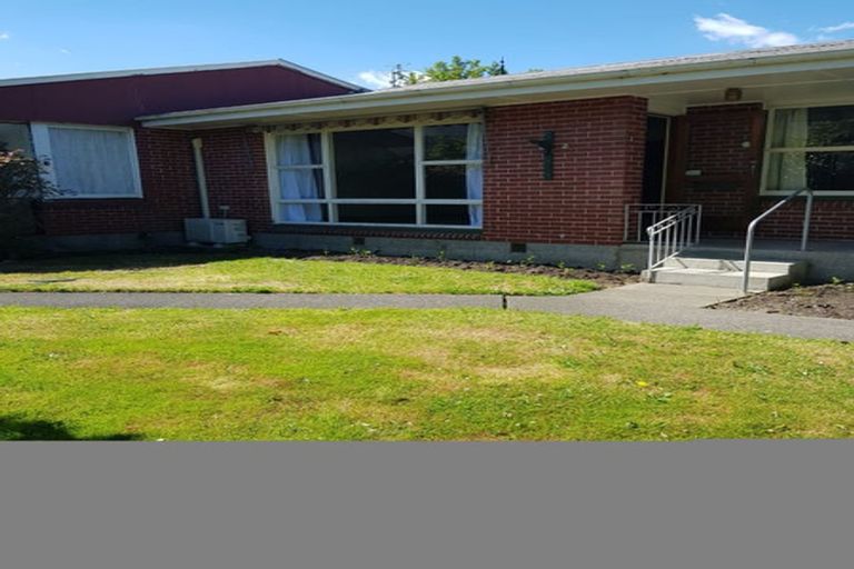 Photo of property in 2/66 Division Street, Riccarton, Christchurch, 8041