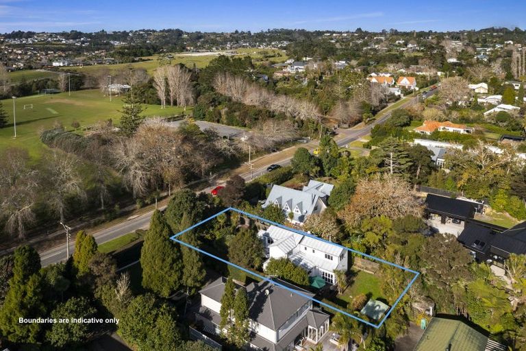 Photo of property in 57 Churchouse Road, Greenhithe, Auckland, 0632