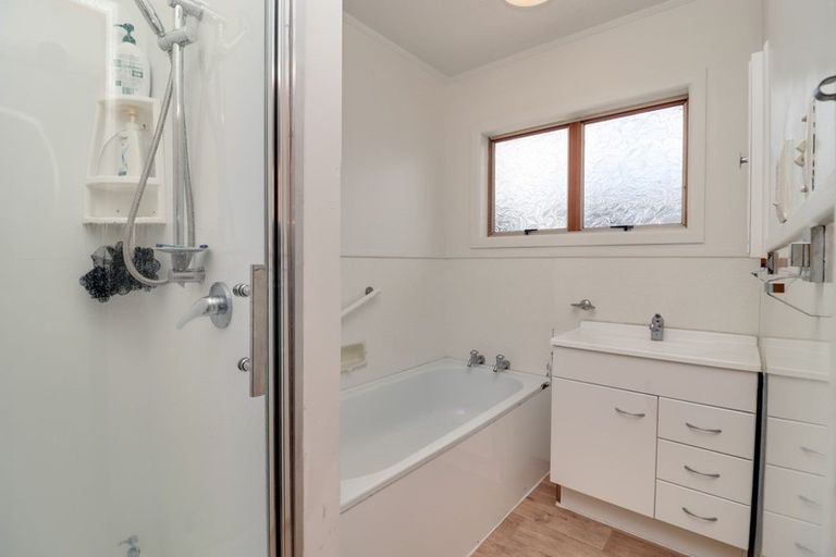 Photo of property in 28a Seddon Street, Te Puke, 3119