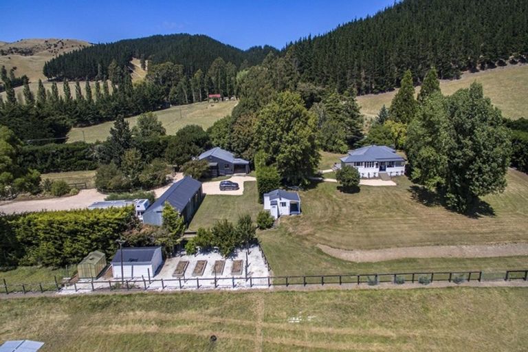 Photo of property in 859 Waikari Valley Road, Scargill, Amberley, 7483