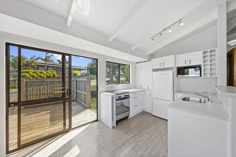 Photo of property in 6 Taranui Place, Mangawhai Heads, Mangawhai, 0505