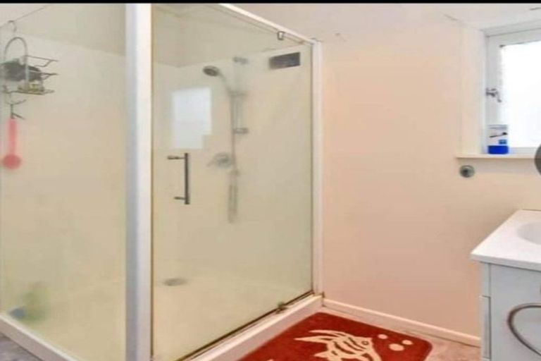 Photo of property in 2/13 Tennessee Avenue, Mangere East, Auckland, 2024