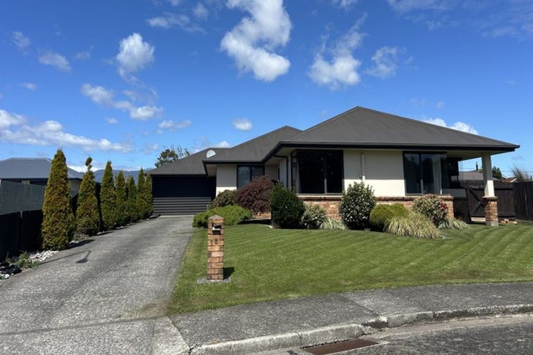 Photo of property in 8 Harkness Place, Westport, 7825