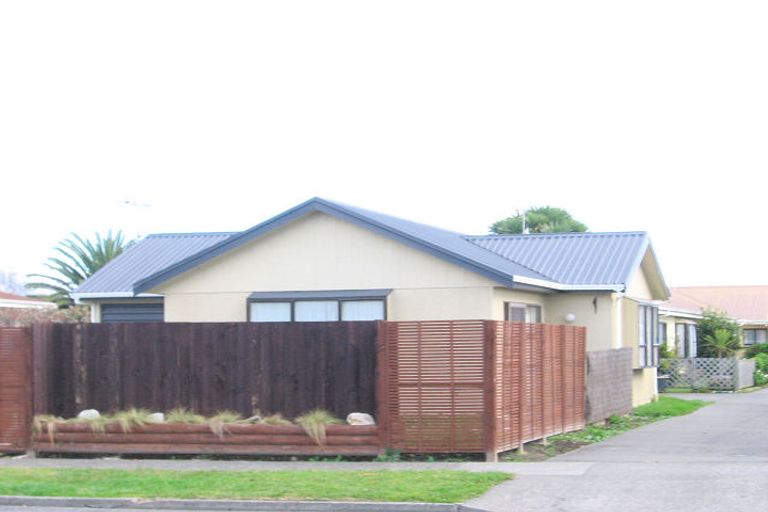 Photo of property in 131a Riverbend Road, Onekawa, Napier, 4110