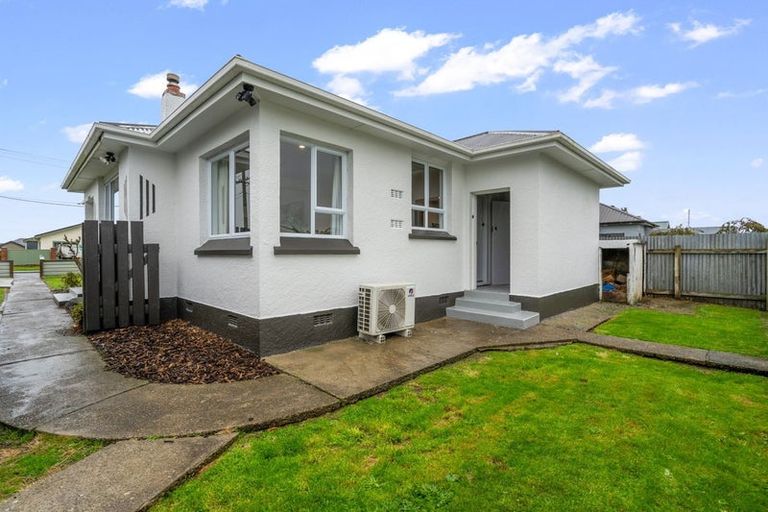 Photo of property in 18 Moa Street, Waikiwi, Invercargill, 9810