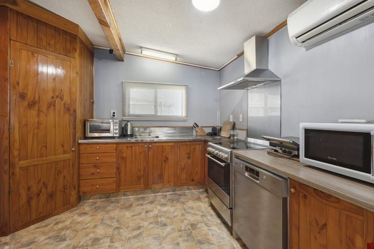 Photo of property in 14 Taniwha Street, Mangakino, 3421