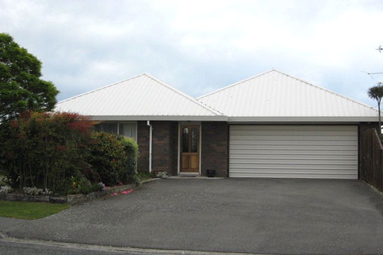 Photo of property in 13 Seadown Crescent, Amberley, 7410