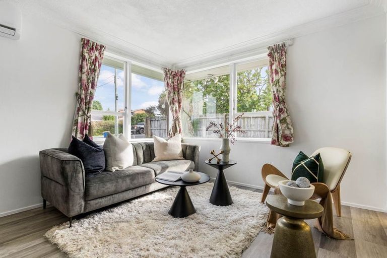 Photo of property in 1/6 Akehurst Avenue, New Lynn, Auckland, 0600
