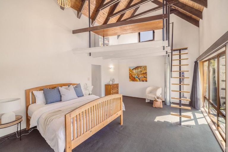 Photo of property in 18 Glamis Place, Cashmere, Christchurch, 8022