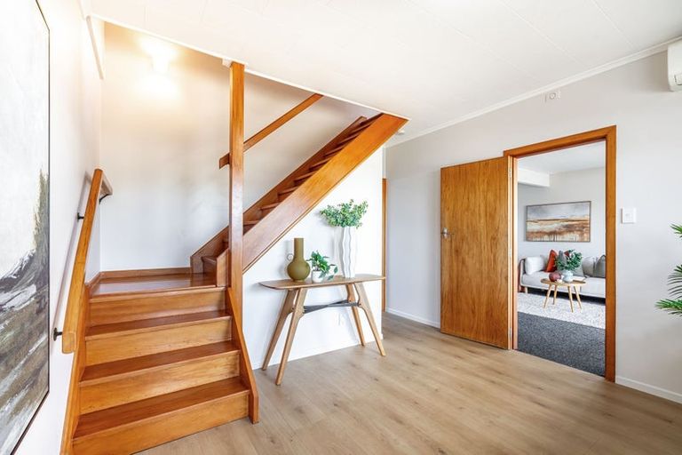 Photo of property in 5a Beach Road, Plimmerton, Porirua, 5026