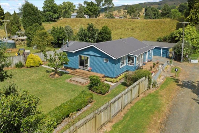Photo of property in 7 Gribbon Road, Mahoenui, 3978