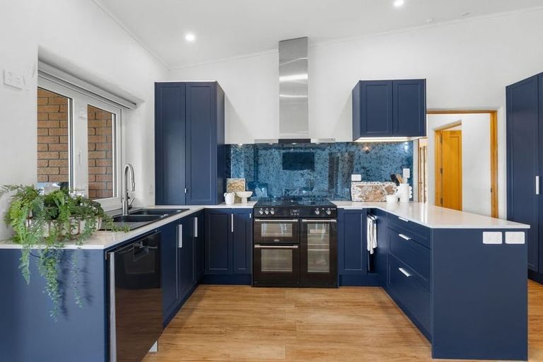 Photo of property in 10 Park Crescent, Mangawhai Heads, Mangawhai, 0505