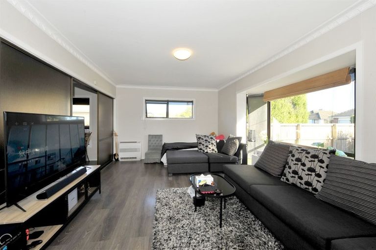 Photo of property in 10 Oakdale Street, Avonhead, Christchurch, 8042