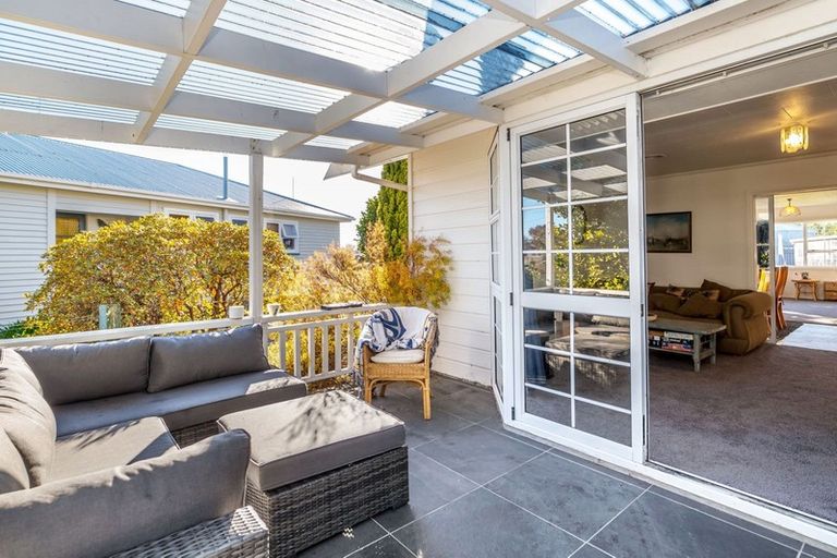 Photo of property in 13 Strasbourge Street, Martinborough, 5711