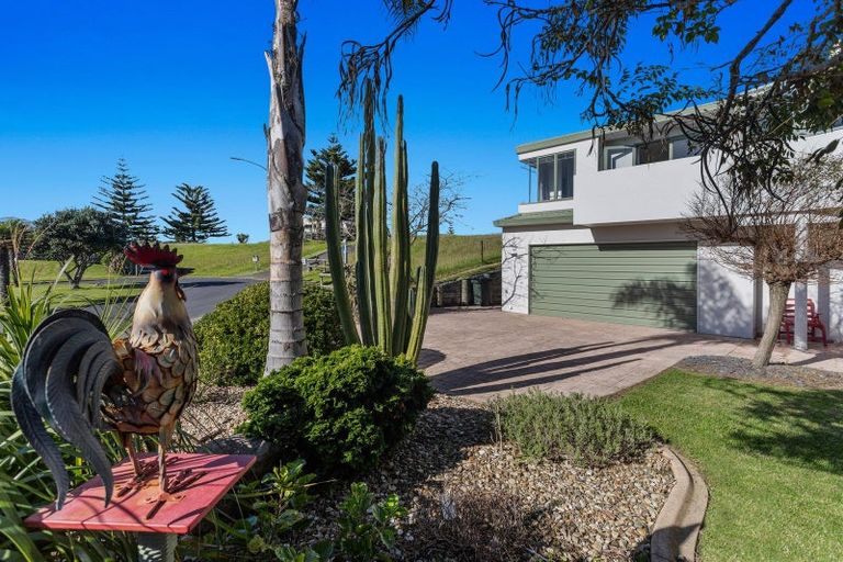 Photo of property in 10 Island View Heights, Coastlands, Whakatane, 3120