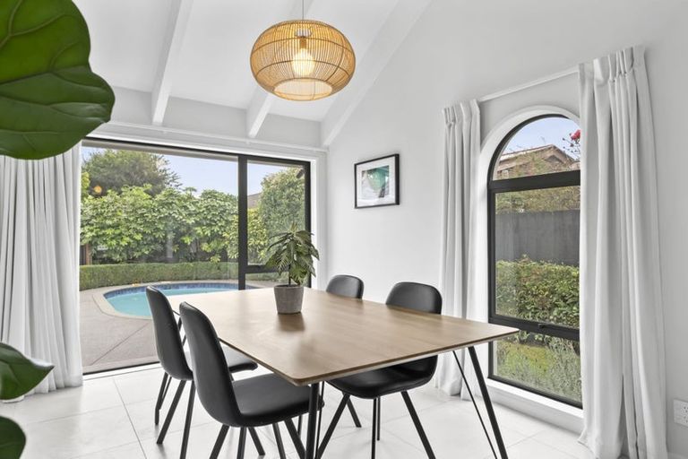 Photo of property in 56 Solway Avenue, Ilam, Christchurch, 8041