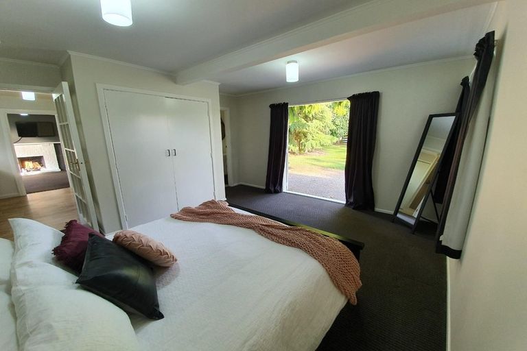 Photo of property in 100 Saint Andrews Road, Havelock North, 4130