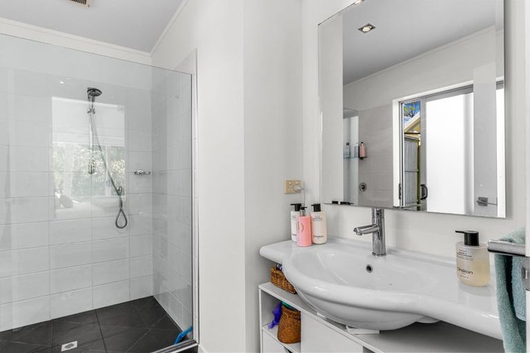 Photo of property in 8 Grove Road, Mangawhai Heads, Mangawhai, 0505