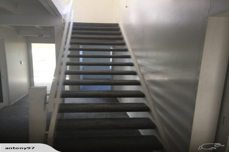 Photo of property in 99 Kaikoura Street, Maupuia, Wellington, 6022