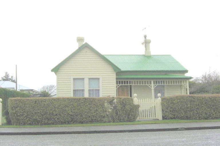 Photo of property in 17 Brydone Street, Edendale, 9825