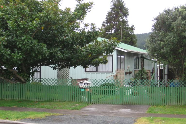 Photo of property in 58 Awaroa Road, Helensville, 0800