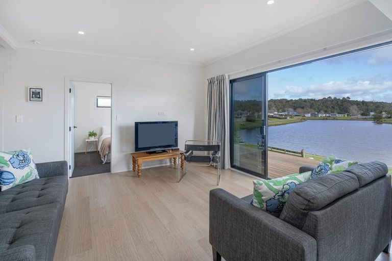 Photo of property in 34 Motukorure Parade, Cooks Beach, Whitianga, 3591