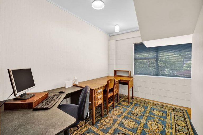 Photo of property in 34a Brooklands Road, Brooklands, New Plymouth, 4310