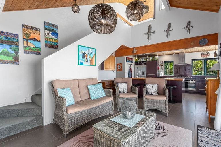 Photo of property in 2 Kowhai Street, Ohope, 3121