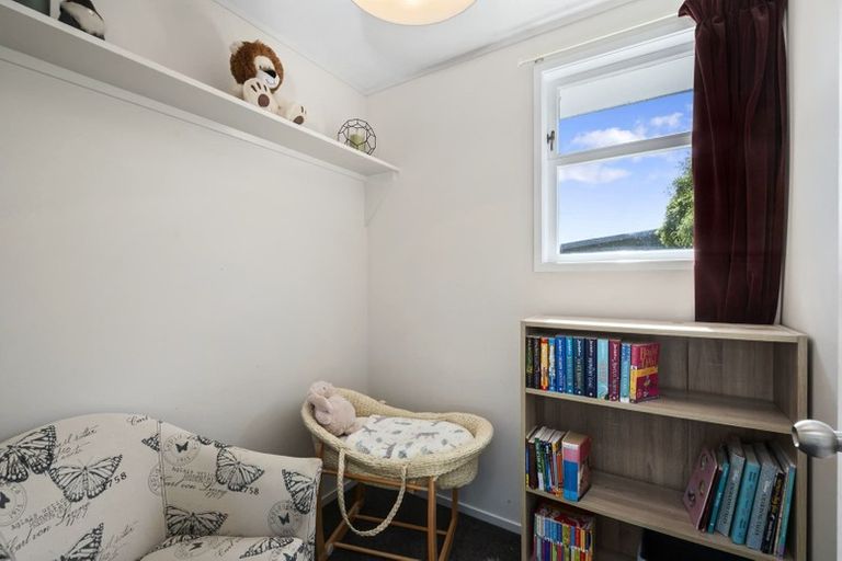 Photo of property in 16 Marshall Avenue, Richmond Heights, Taupo, 3330