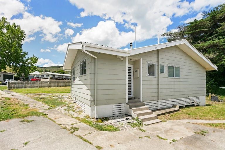 Photo of property in 227 Tyndall Road, Outer Kaiti, Gisborne, 4010