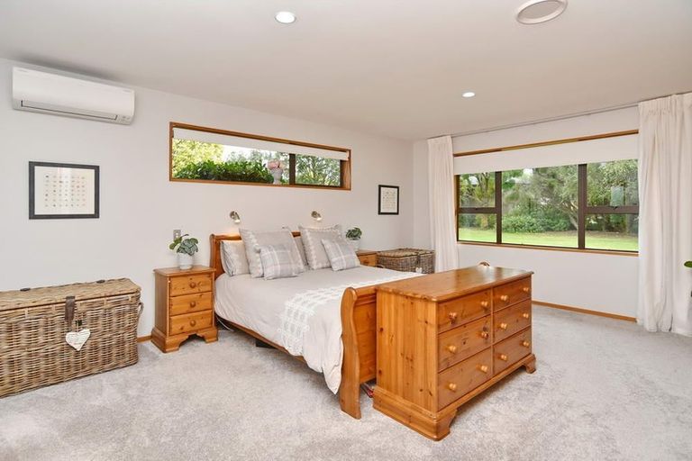 Photo of property in 6 Cedar Place, Amberley, 7410