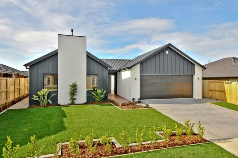 Photo of property in 19 Glaisdale Crescent, Flagstaff, Hamilton, 3210