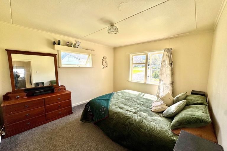 Photo of property in 8 Dundas Street, Porangahau, 4291