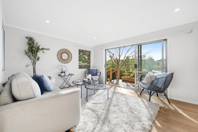 Photo of property in 1/30 Curacao Place, Half Moon Bay, Auckland, 2012