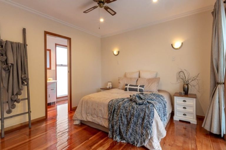 Photo of property in 60 Byron Street, Leamington, Cambridge, 3432