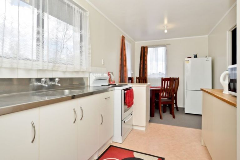 Photo of property in 19 Derby Street, Nawton, Hamilton, 3200