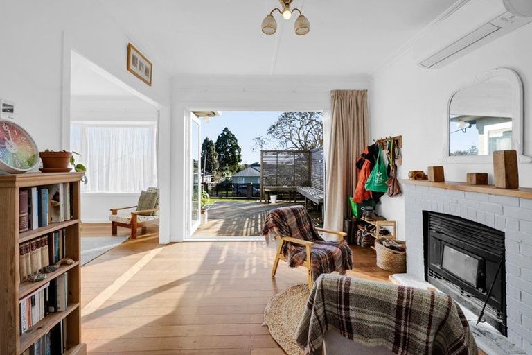 Photo of property in 67 Doralto Road, Frankleigh Park, New Plymouth, 4310