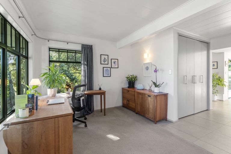 Photo of property in 56a Wairoa Road, Narrow Neck, Auckland, 0624