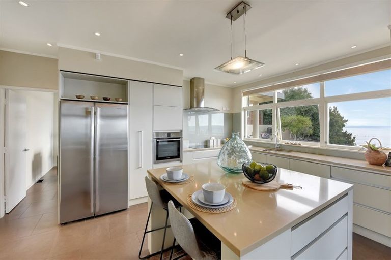 Photo of property in 84 Princes Drive, Britannia Heights, Nelson, 7010