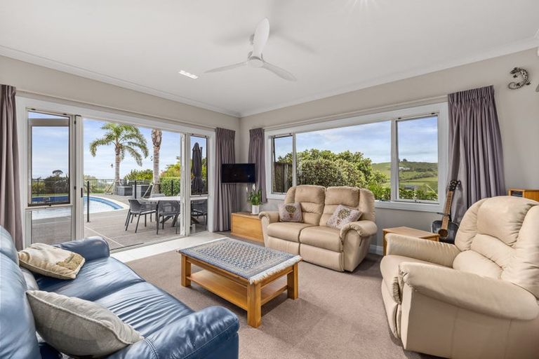 Photo of property in 21 Magnolia Tree Lane, Kerikeri, 0294