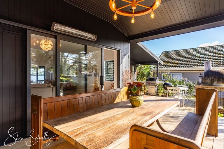 Photo of property in 6 The Strand, Whakapirau, Maungaturoto, 0583