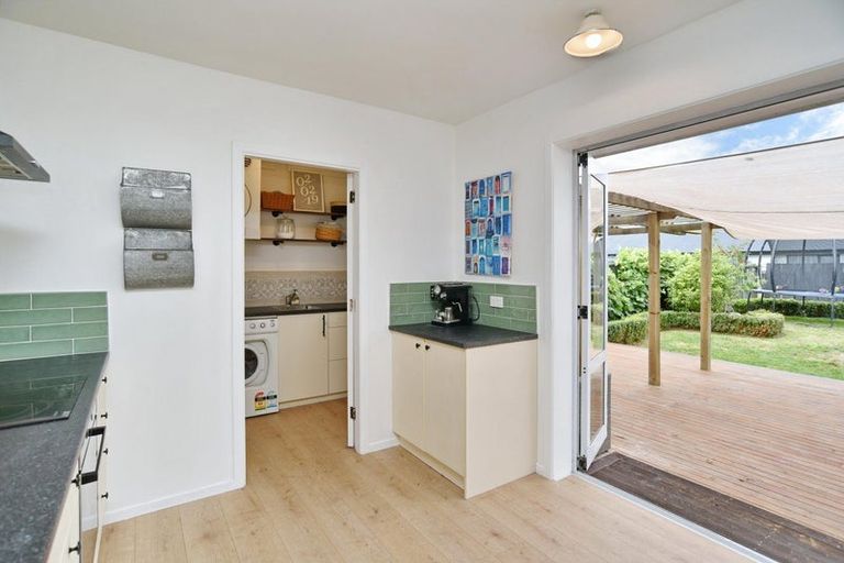 Photo of property in 187 Burwood Road, Burwood, Christchurch, 8083