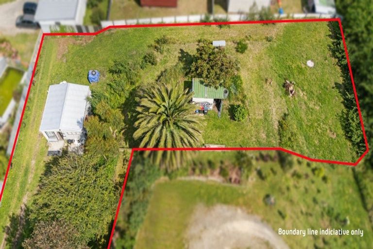 Photo of property in 10 Howe Street, Foxton, 4814