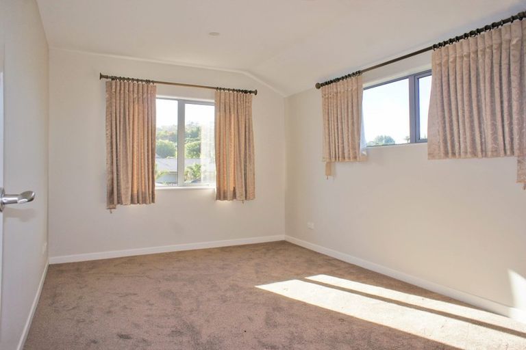 Photo of property in 39d Point View Drive, East Tamaki Heights, Auckland, 2016