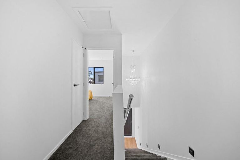 Photo of property in 3/9 Wilson Place, Papakura, 2110