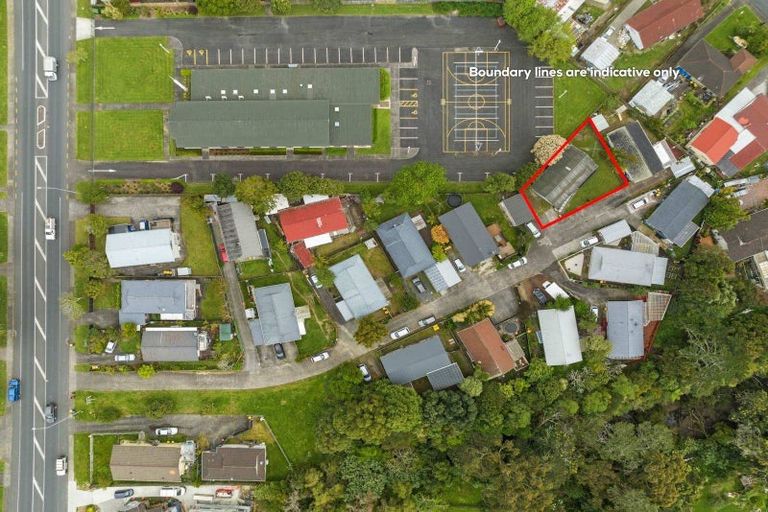 Photo of property in 1/164 Universal Drive, Henderson, Auckland, 0610