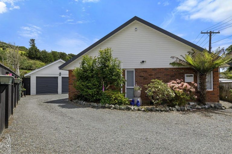 Photo of property in 2/21 Sharpe Crescent, Wainuiomata, Lower Hutt, 5014